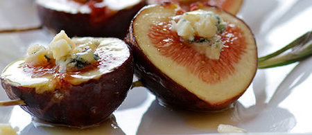 Rogue River Blue with Honey Bourbon Grilled Figs